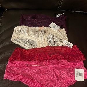 Women’s panties (2)
